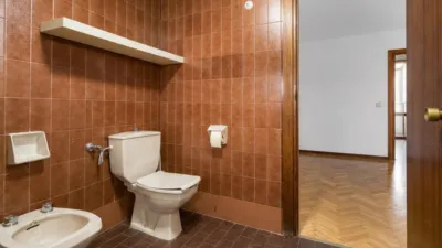 Apartment on Santa Cruz de Marcenado Street photo 18