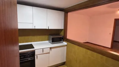 Apartment on Santa Cruz de Marcenado Street photo 8
