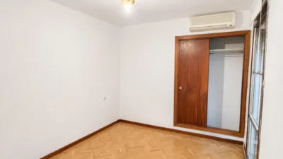 Apartment on Santa Cruz de Marcenado Street photo 9