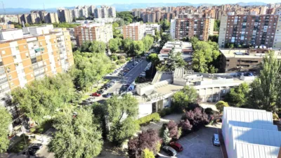 Apartment on Calle de Finisterre photo 3