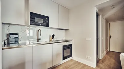 Apartment on Calle de Barcelona photo 5