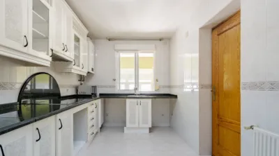 House on Antonia de Blas de Quer Street photo 16