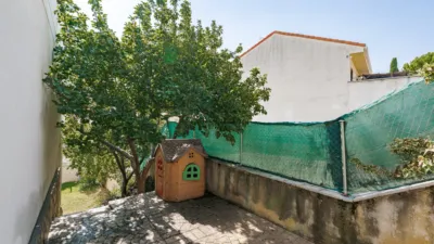House on Antonia de Blas de Quer Street photo 75