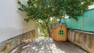 House on Antonia de Blas de Quer Street photo 76