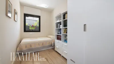 Apartment in Zona Universitària-Gran Via Mar-Camí Ral photo 23