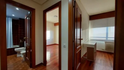Piso en alquiler en Calle Avenida Solidaridad, Centro (Logroño) de 1.200 €<span>/mes</span>