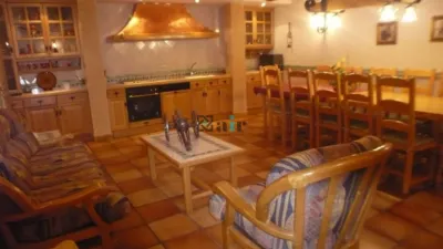 Casa en venta en Avenida de Madrid, cerca de Calle de la Coronilla, Cascajos-Piqueras (Logroño) de 1.200.000 €