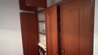 Piso en alquiler en Avenida de Cabuérniga, Centro (Torrelavega) de 1.100 €<span>/mes</span>