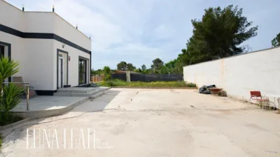 House on Carrer dels Lledoners photo 3