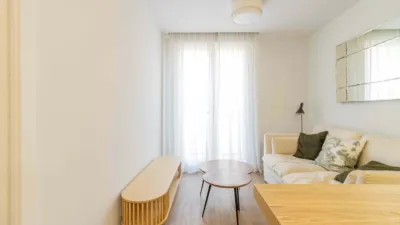 Piso en alquiler en Calle de Aldea del Fresno, 10 - Imagen 2