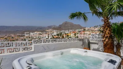 Chalet en San Eugenio Alto photo 3