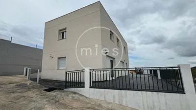 Chalet on Carrer de Altury photo 6