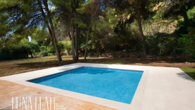 Duplex penthouse in Passatge dels Pins Melis photo 36