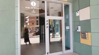 Piso en alquiler en Avenida de Bruselas, 1, Pumarín-Teatinos (Oviedo) de 770 €<span>/mes</span>