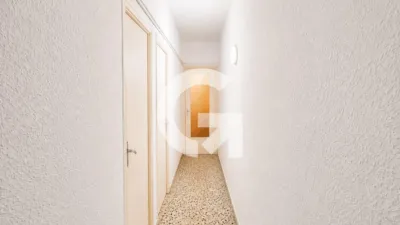 Apartment on Carrer de Lepant photo 13