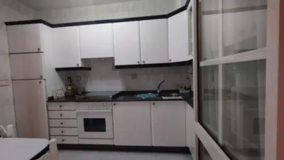 Piso en venta en Avenida de Isidro Parga Pondal, Patiñas (Laxe) de 135.000 €