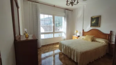 Piso en venta en Avenida de Isidro Parga Pondal, Patiñas (Laxe) de 135.000 €