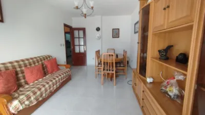 Piso en venta en Avenida de Isidro Parga Pondal, Patiñas (Laxe) de 135.000 €