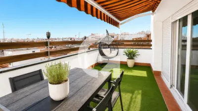 Penthouse on Carrer dels Estudis photo 19