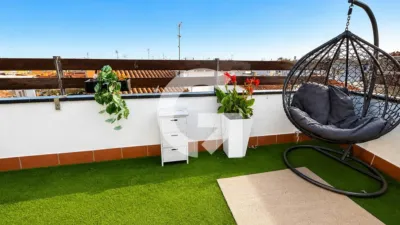 Penthouse on Carrer dels Estudis photo 24