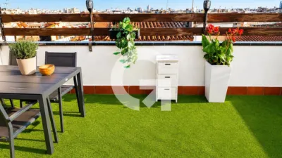Penthouse on Carrer dels Estudis photo 25