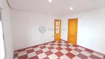 Flat on Calle de El Castillejo photo 8