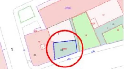 Terreno en venta en Calle de la Tenderina Baja, cerca de Calle del Río Sella, Ventanielles (Oviedo) de 50.000 €