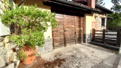 House on Caleao Street photo 43