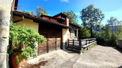 House on Caleao Street photo 56