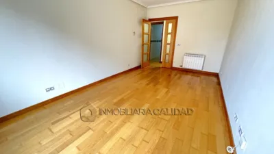 Apartment in Gamonal-Capiscol photo 10