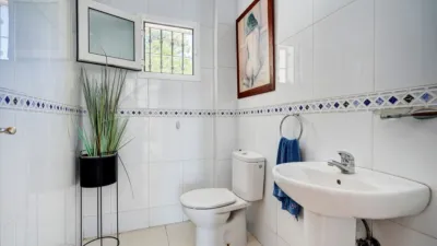 Villa for sale in Torreblanca with sea views and pool photo 8