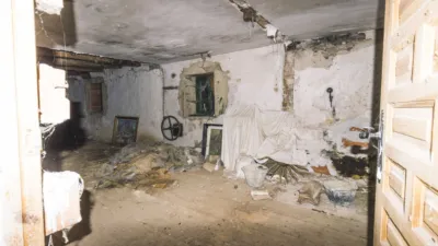 House on Calle Real, No. Information Not Available photo 15