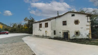 House on Calle Real, No. Information Not Available photo 4