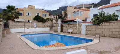 Semi-detached chalet on Avenida Madroñal photo 32