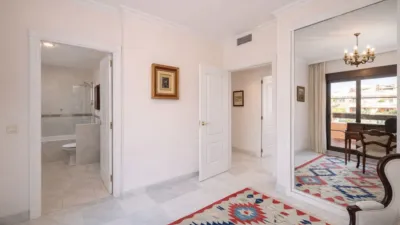 Penthouse in El Paraíso-Atalaya-Benamara photo 13
