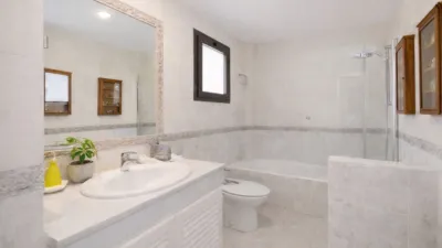 Penthouse in El Paraíso-Atalaya-Benamara photo 15