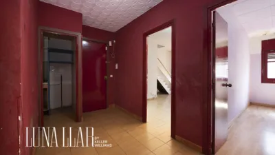 House on Carrer Mare de Deu de Bruguers, no. 4 photo 12