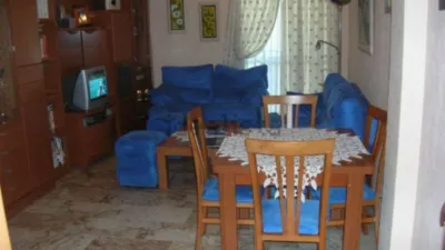 Habitación en alquiler en Avenida de las Ciencias, 2, cerca de Calle Carlinga, Avenida de las Ciencias-Emilio Lemos (Distrito Este-Alcosa-Torreblanca. Sevilla Capital) de 320 €<span>/mes</span>