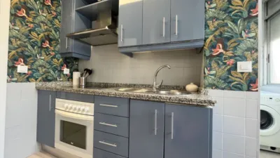 Habitación en alquiler en Calle Nalón, 14, El Plantinar-El Juncal-Avenida de la Paz (Distrito Sur. Sevilla Capital) de 410 €<span>/mes</span>