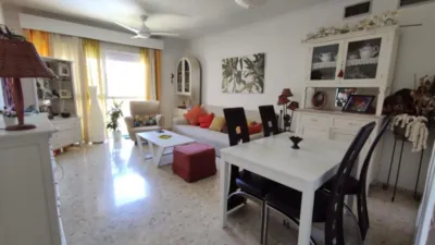 Habitación en alquiler en Avenida de las Ciencias, 36, cerca de Calle Japón, Avenida de las Ciencias-Emilio Lemos (Distrito Este-Alcosa-Torreblanca. Sevilla Capital) de 400 €<span>/mes</span>