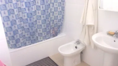 Habitación en alquiler en Avenida de Europa, 101, cerca de Calle de Térmoli, Montequinto-El Colmenar (Dos Hermanas) de 350 €<span>/mes</span>
