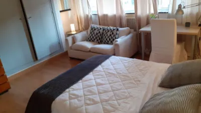 Habitación en alquiler en Calle de Don Jaime I, 33, Casco Antiguo (Zaragoza Capital) de 395 €<span>/mes</span>