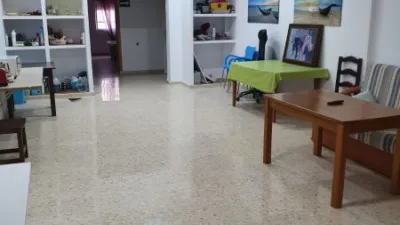 Habitación en alquiler en Avenida de los Azahares, 2, La Paz (Alcalá de Guadaíra) de 350 €<span>/mes</span>