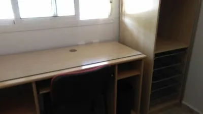 Habitación en alquiler en Avenida de Europa, 101, cerca de Calle de Térmoli, Montequinto-El Colmenar (Dos Hermanas) de 350 €<span>/mes</span>