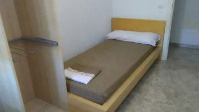 Habitación en alquiler en Avenida de Europa, 101, cerca de Calle de Térmoli, Montequinto-El Colmenar (Dos Hermanas) de 350 €<span>/mes</span>
