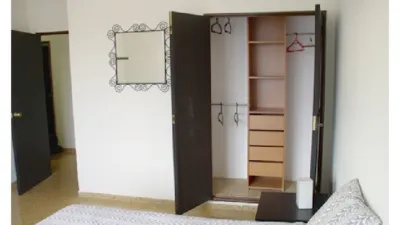 Habitación en alquiler en Calle de Juan XXIII, 1, Delicias (Zaragoza Capital) de 460 €<span>/mes</span>
