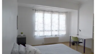 Habitación en alquiler en Calle de Juan XXIII, 1, Delicias (Zaragoza Capital) de 460 €<span>/mes</span>