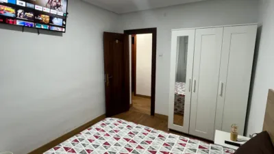 Habitación en alquiler en La Magdalena-Versalles, La Magdalena-Versalles (Avilés) de 350 €<span>/mes</span>