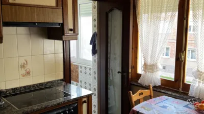Habitación en alquiler en La Magdalena-Versalles, La Magdalena-Versalles (Avilés) de 350 €<span>/mes</span>