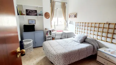 Habitación en alquiler en Avenida de las Ciencias, 36, cerca de Calle Japón, Avenida de las Ciencias-Emilio Lemos (Distrito Este-Alcosa-Torreblanca. Sevilla Capital) de 370 €<span>/mes</span>